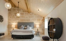 Porto Deluxe Suites